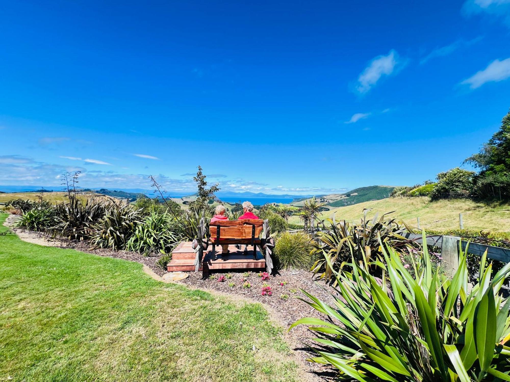 Hilltop Whakaipo Estate Taupo Exterior foto