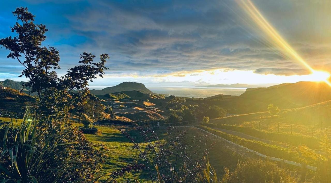 Hilltop Whakaipo Estate Taupo Exterior foto